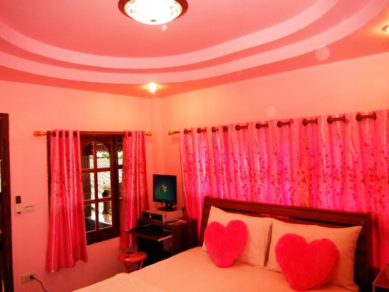 Suksomjai Hotel Rayong Quarto foto
