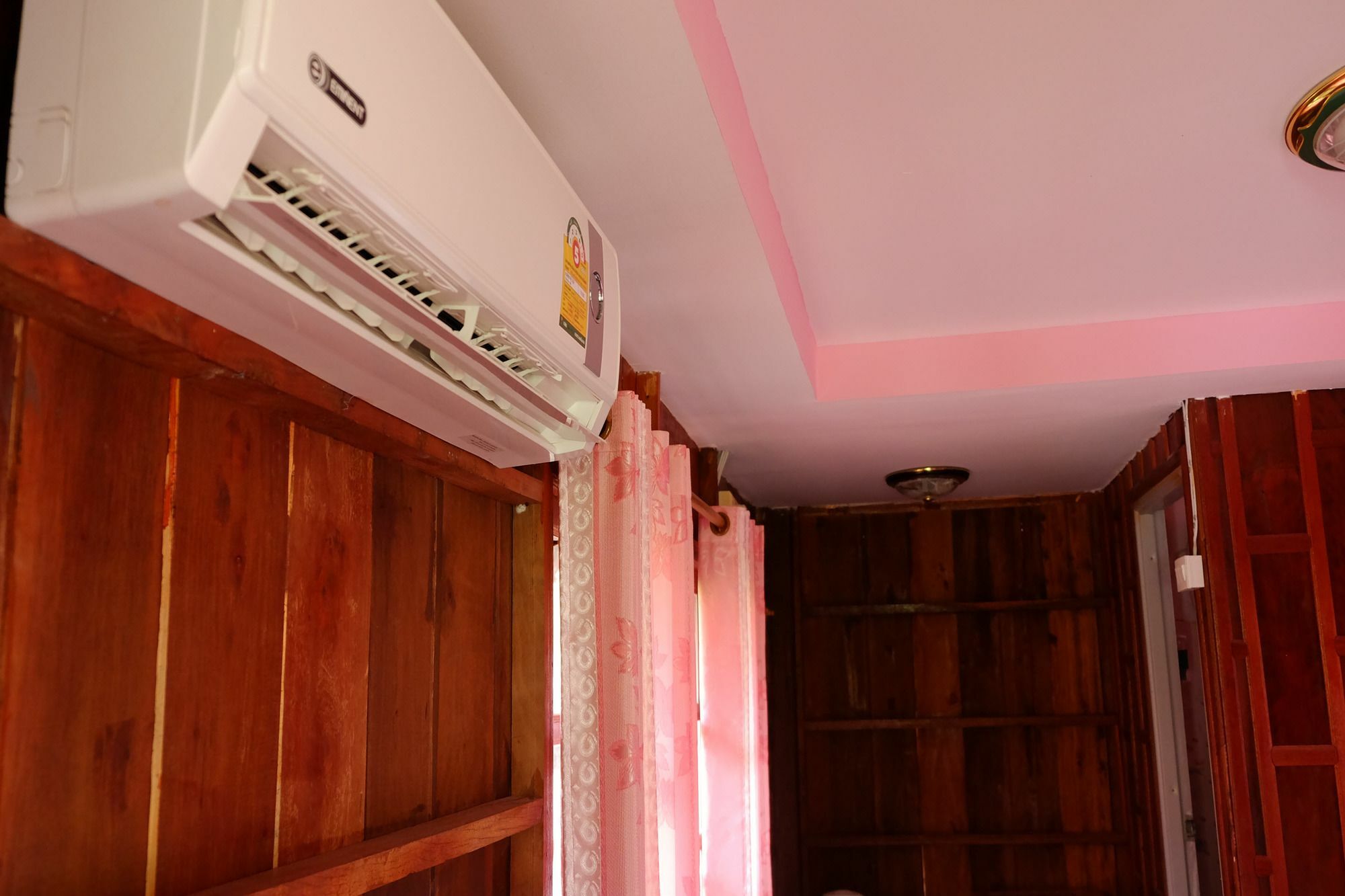 Suksomjai Hotel Rayong Exterior foto